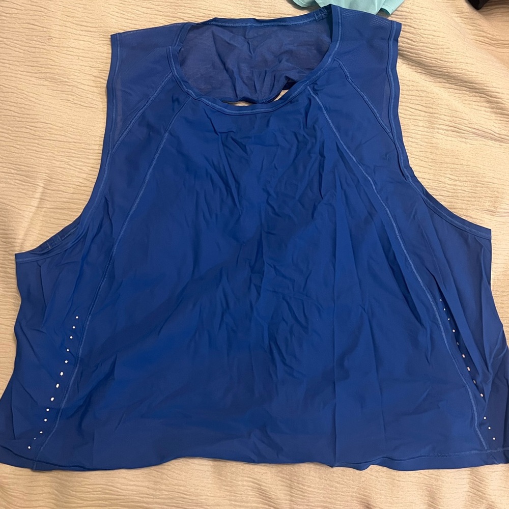 Lululemon tank